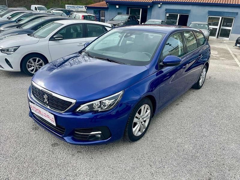 Blu/azzurro Usata 2019 Peugeot 308 Station wagon | 8490 € (Ottimo prezzo) - Immagine 1/4
