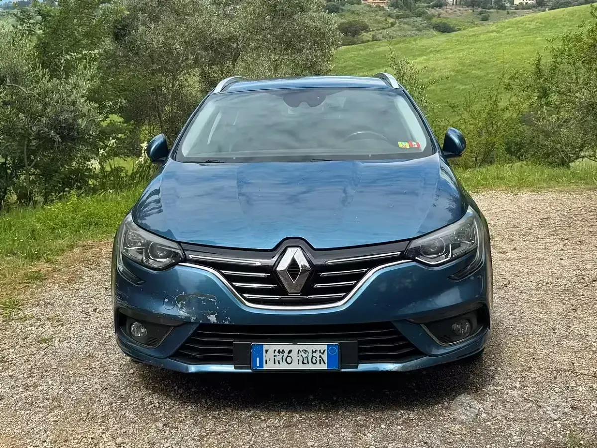 Usata Renault Mégane GrandTour 2017 Blu Station wagon