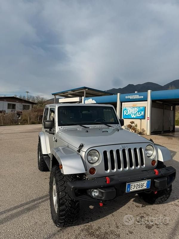 Usata Jeep Wrangler 2011 SUV