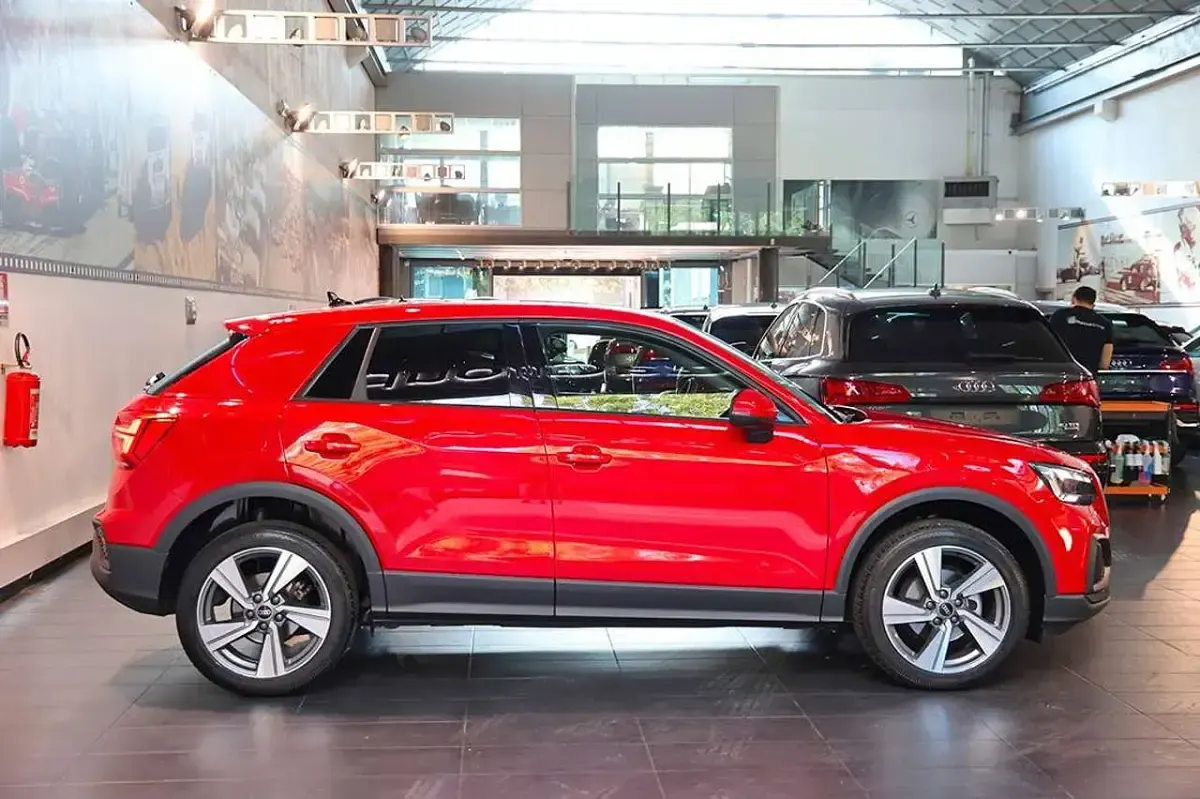 Usata Audi Q2 Admired 150 CV (110 kW) 2022 Rosso SUV