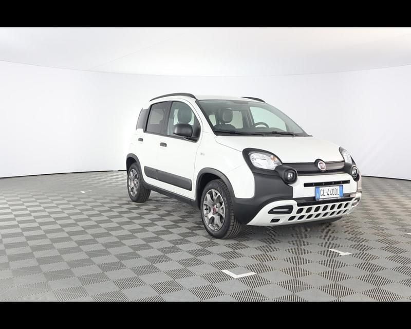 Usata Fiat Panda Cross Cross 69 CV (50 kW) 2022 Bianco / pastello Utilitaria