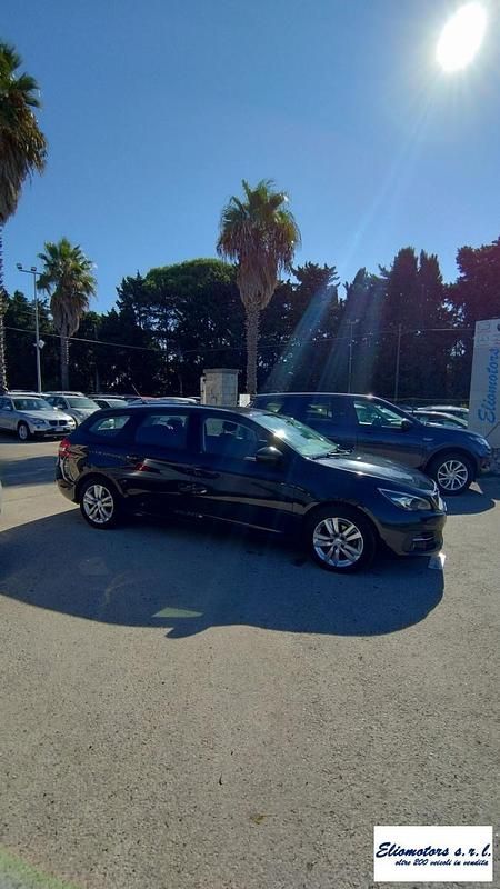 Usata Peugeot 308 SW Business-Line 130 CV (95 kW) 2019 Grigio Station wagon