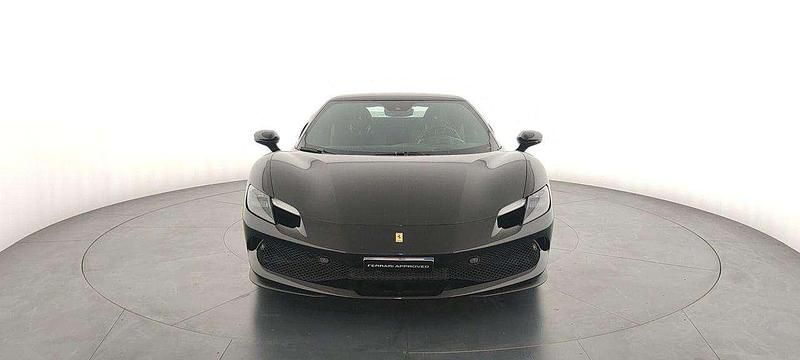 Usata Ferrari 296 829 CV (609 kW) 2023 Nero