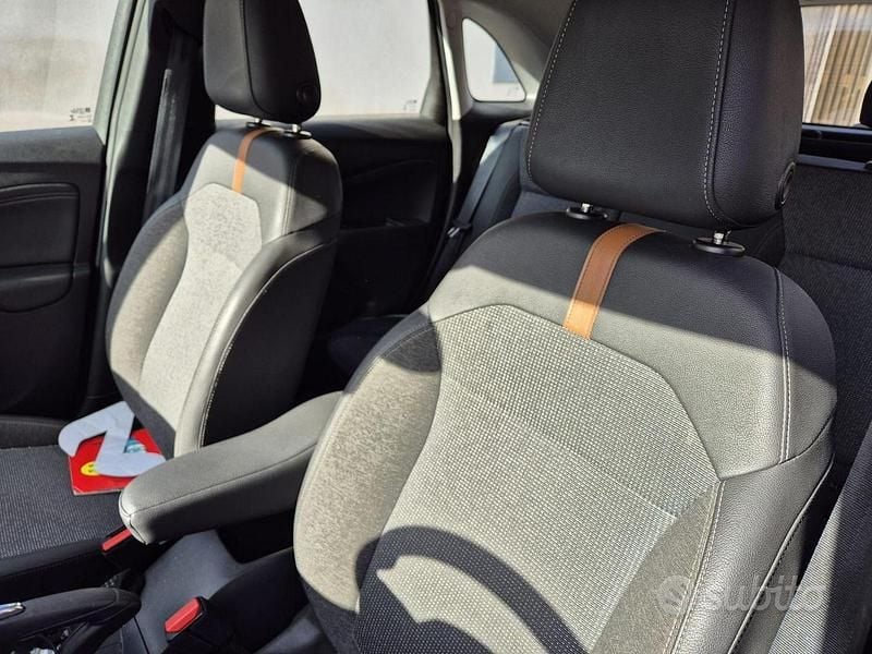 Usata Opel Crossland 120 CV (88 kW) 2021 Grigio SUV