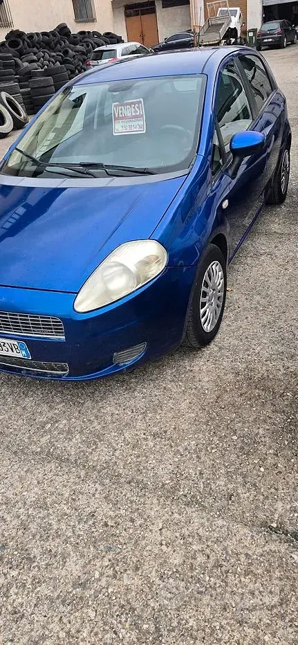 Usata Fiat Grande Punto 90 CV (66 kW) 2007 Blu Utilitaria