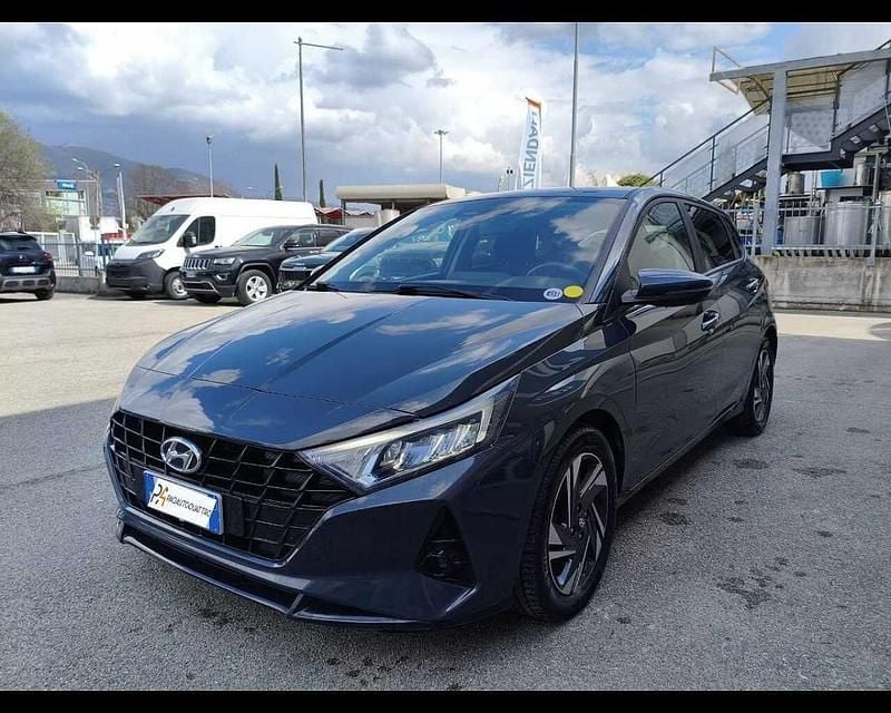Usata Hyundai i20 84 CV (61 kW) 2022 Grigio Utilitaria