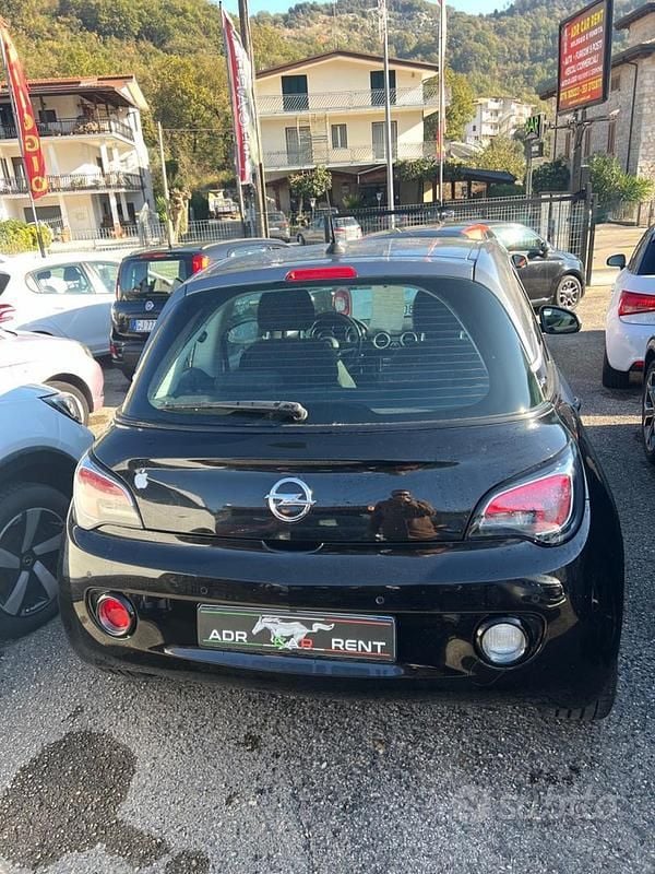 Nero Usata 2018 Opel Adam Due volumi | 8300 € (Buon prezzo) - Immagine 1/4