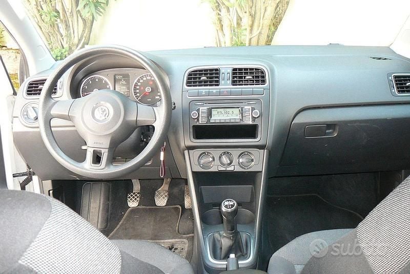 Usata VW Polo 70 CV (51 kW) 2011 Bianco Utilitaria