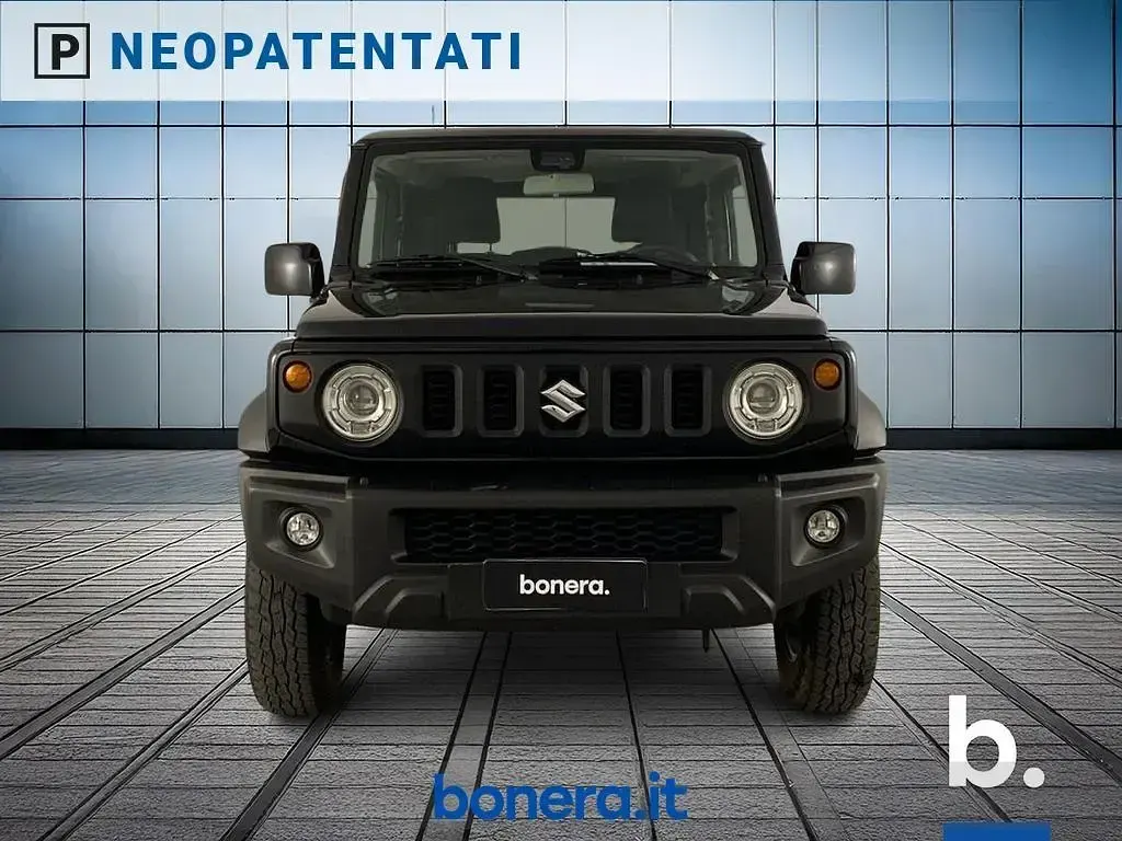 Usata Suzuki Jimny 102 CV (75 kW) 2019 Argento SUV
