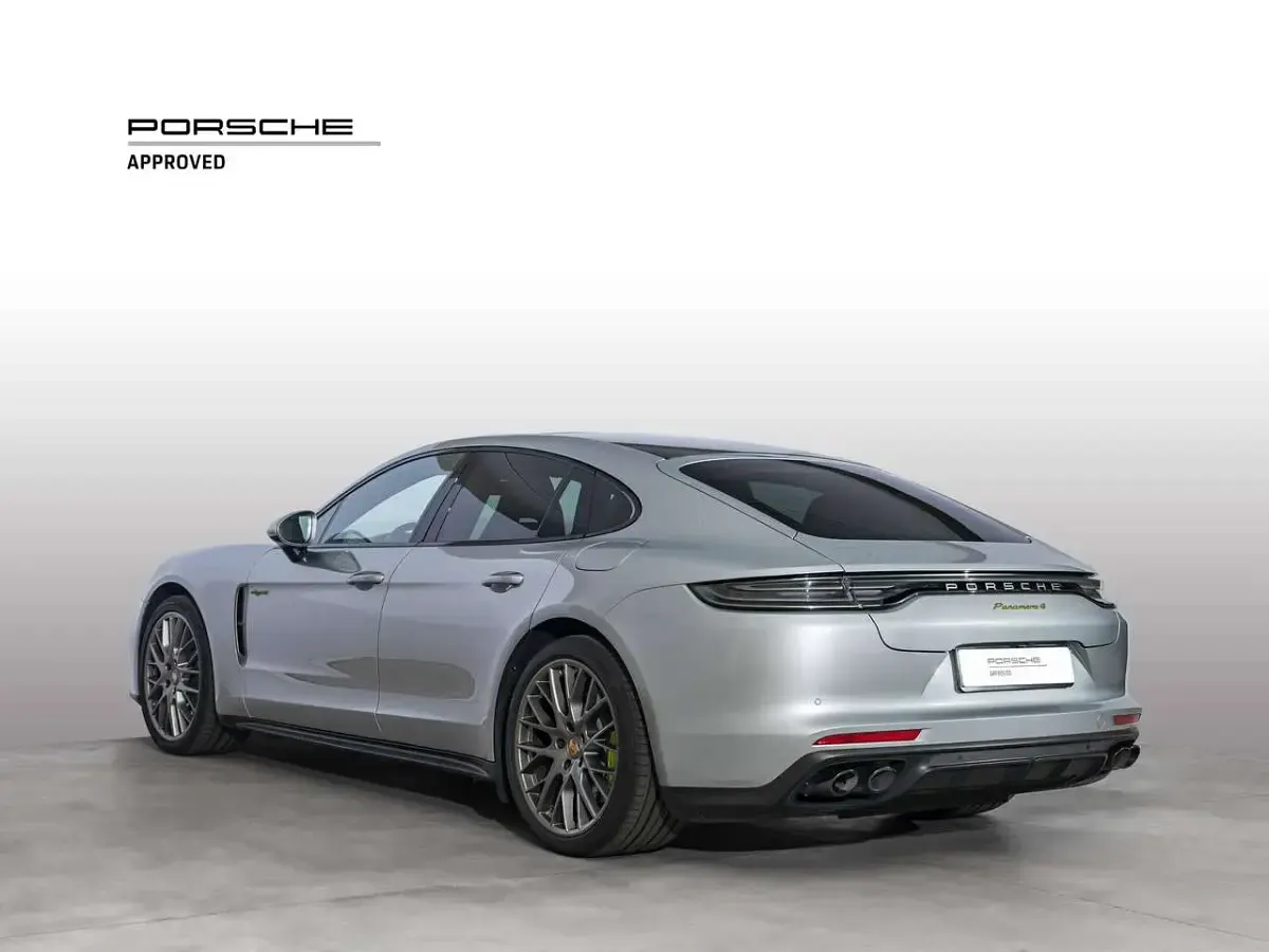 Usata Porsche Panamera 4 E-Hybrid Platinum Edition 330 CV (242 kW) 2023 Argento Utilitaria
