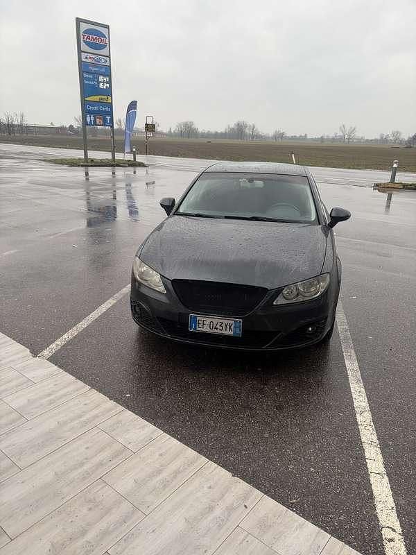 Usata Seat Exeo Style 143 CV (105 kW) 2011 Berlina