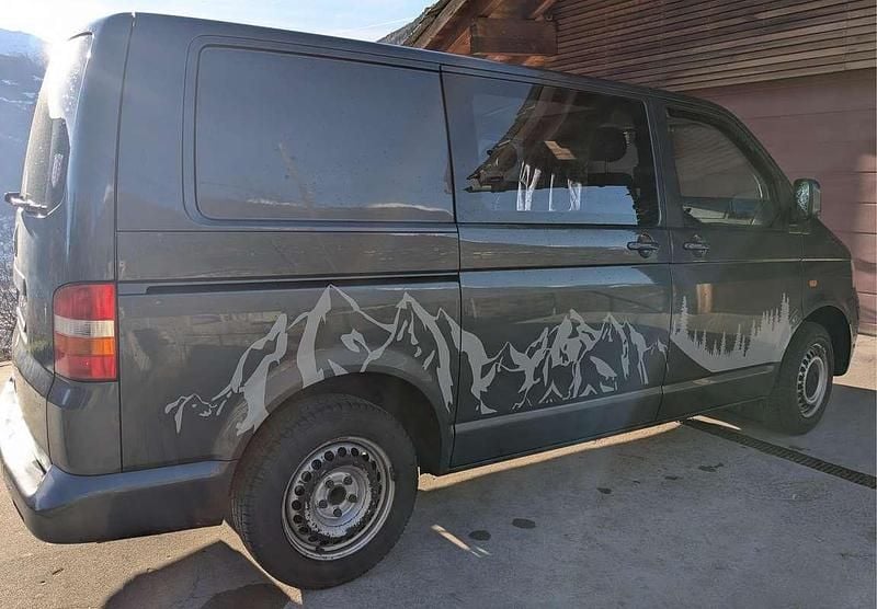 Usata VW T5 105 CV (77 kW) 2006 Blu/azzurro Furgone