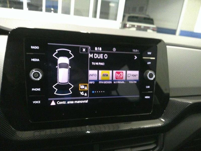 Usata VW T-Cross Life 95 CV (69 kW) 2025 Grigio metallizzato SUV