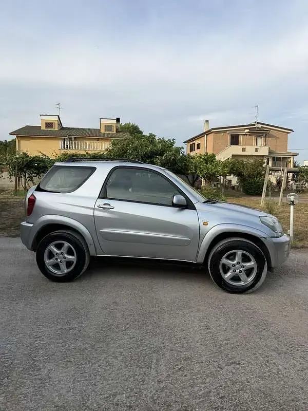 Usata Toyota RAV4 150 CV (110 kW) 2001 SUV