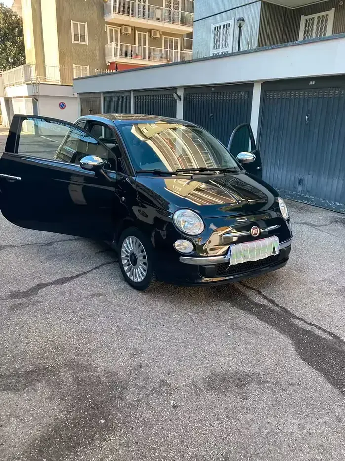 Usata Fiat 500 Lounge 69 CV (50 kW) 2008 Nero Utilitaria