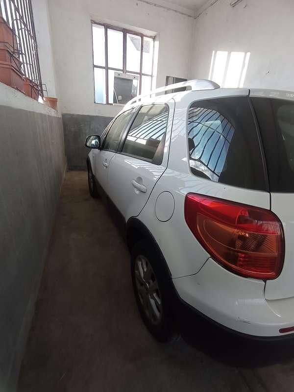 Usata Fiat Sedici 135 CV (99 kW) 2010 Bianco SUV