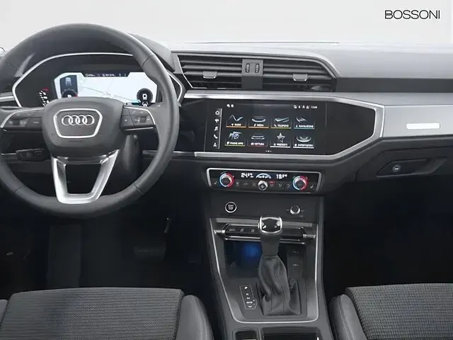Usata Audi Q3 Sportback S-Line 150 CV (110 kW) 2025 Bianco SUV