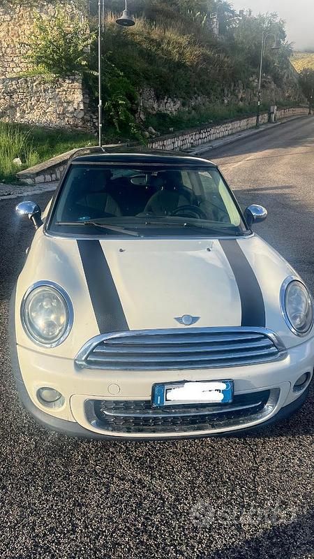 Bianco Usata 2012 Mini Cooper D Due volumi | 3000 € (Super prezzo) - Immagine 1/4