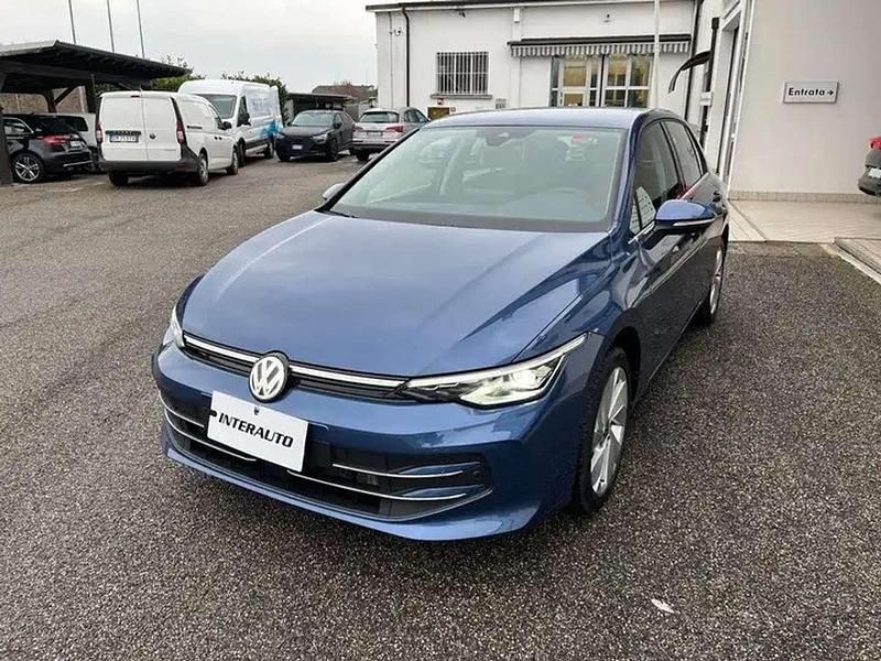 Usata VW Golf VIII Style 150 CV (110 kW) 2025 Blu/azzurro Berlina