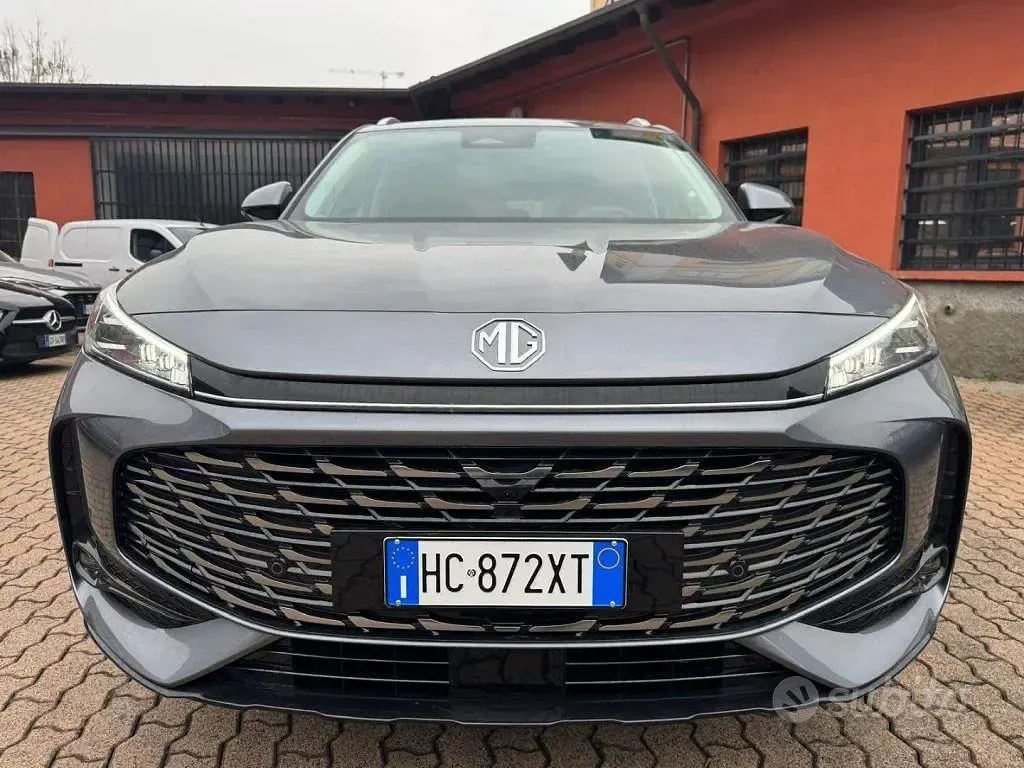 Nuova MG HS Luxury 143 CV (105 kW) 2026 Grigio SUV