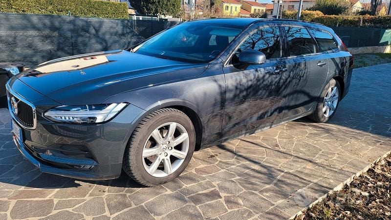 Usata Volvo V90 2019 Grigio Station wagon