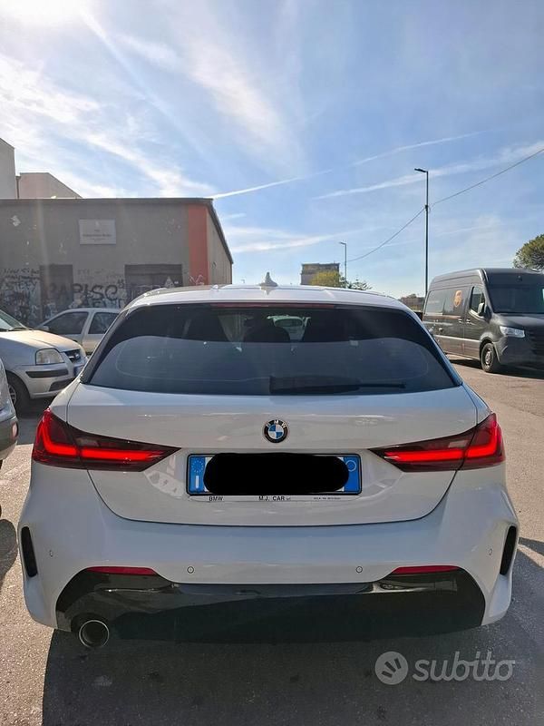 Usata BMW 116 M Sport 2022 Bianco Utilitaria