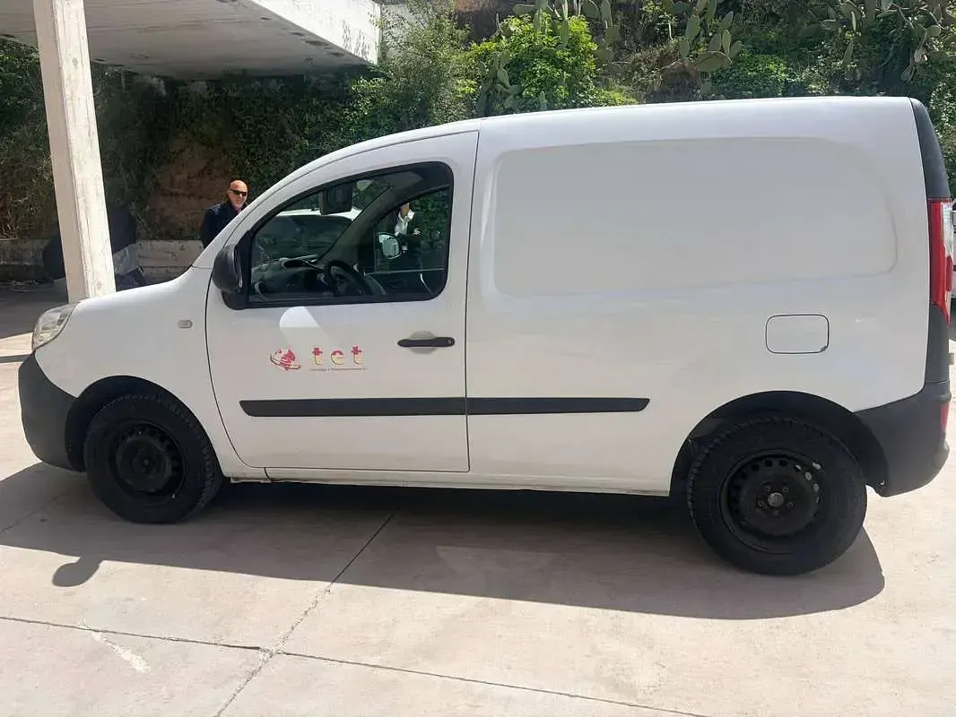 Usata Renault Kangoo Expression 82 CV (60 kW) 2016 Bianco Monovolume