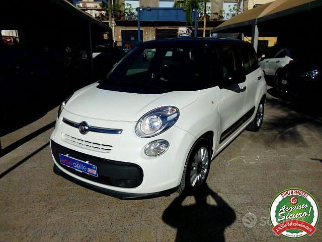 Usata Fiat 500L Lounge 85 CV (62 kW) 2015 Bianco Monovolume