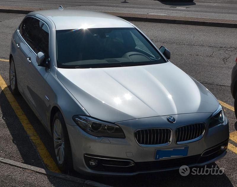 Usata BMW 520 150 CV (110 kW) 2016 Grigio Station wagon