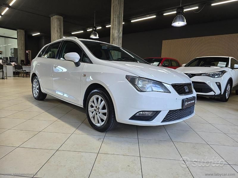 Usata Seat Ibiza ST Style 75 CV (55 kW) 2014 Bianco Station wagon