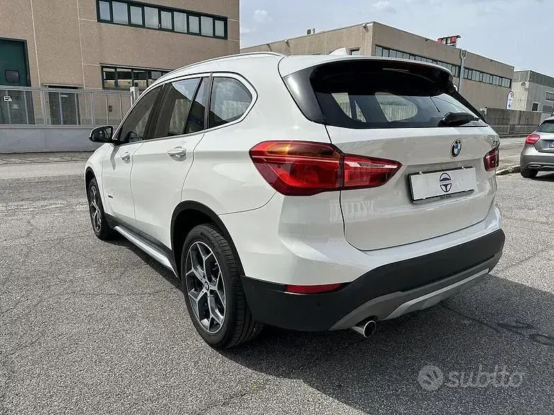 Usata BMW X1 150 CV (110 kW) 2017 Bianco SUV