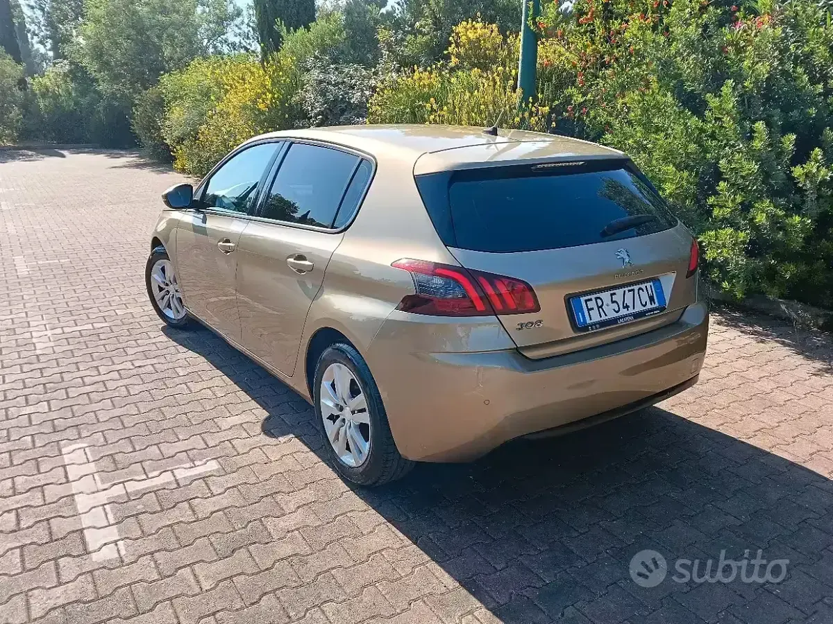 Usata Peugeot 308 131 CV (96 kW) 2018 Grigio Berlina