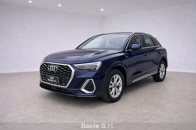 Usata Audi Q3 Sportback S-Line 150 CV (110 kW) 2024 Blu navarra metallizzato SUV