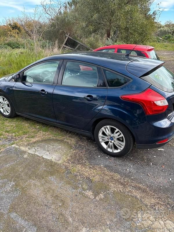Usata Ford Focus 2012 Blu Station wagon