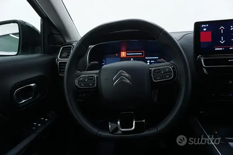 Używany Citroën C5 Aircross 131 KM (96 kW) 2022 Biały SUV