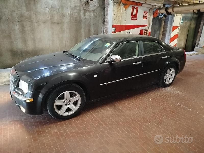 Usata Chrysler 300C 2008 Nero Berlina