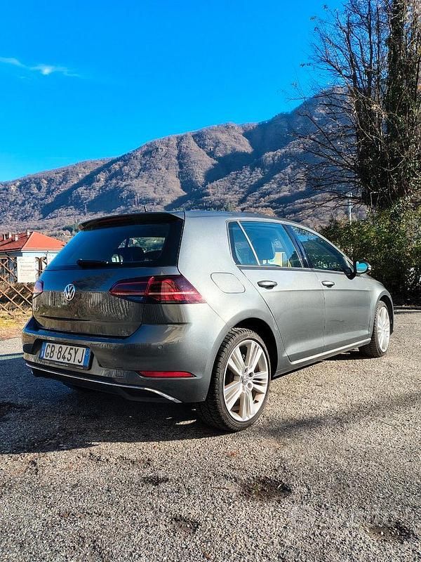 Usata VW Golf VII 115 CV (84 kW) 2020 Grigio Berlina