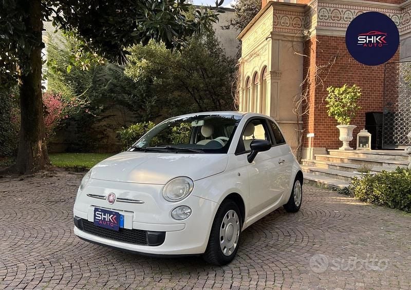 Usata Fiat 500 Lounge 69 CV (50 kW) 2009 Bianco Cabrio