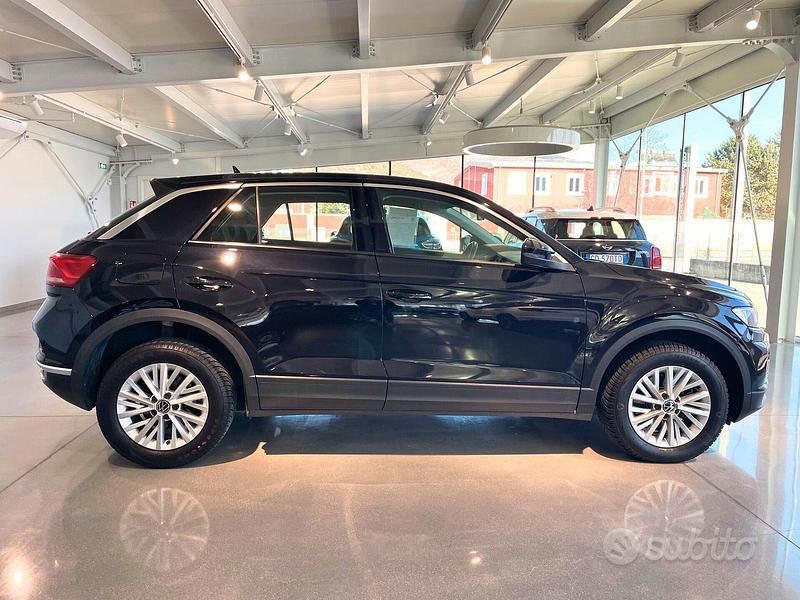 Usata VW T-Roc Business 150 CV (110 kW) 2021 Nero SUV
