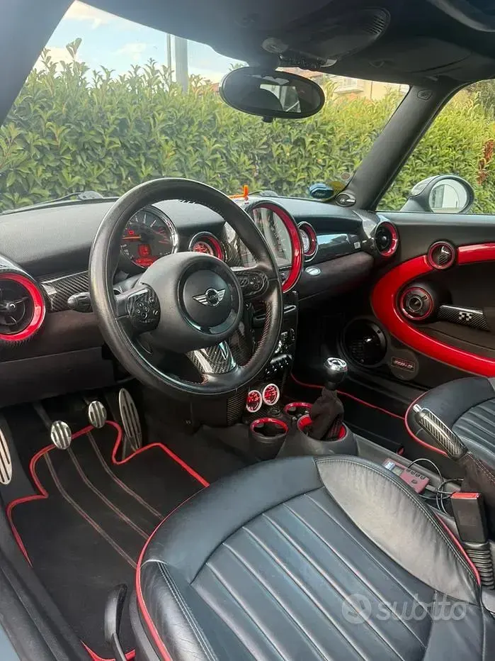 Usata Mini John Cooper Works Coupé 211 CV (155 kW) 2011 Grigio Coupé