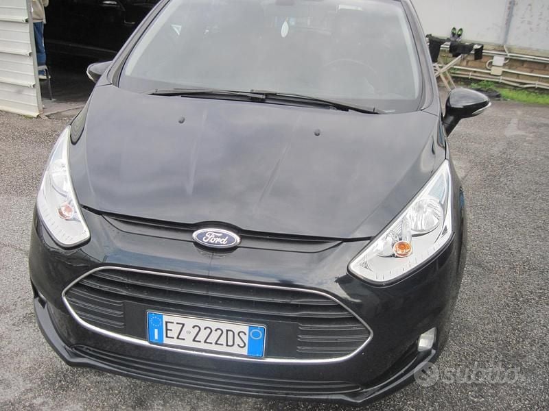 Usata Ford B-MAX Business Edition 75 CV (55 kW) 2015 Nero Monovolume