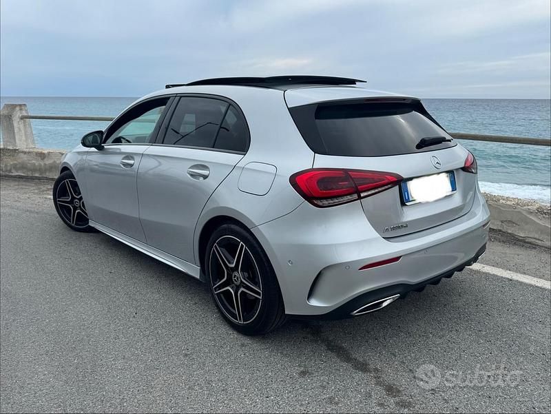 Usata Mercedes A180 AMG 116 CV (85 kW) 2022 Grigio Berlina