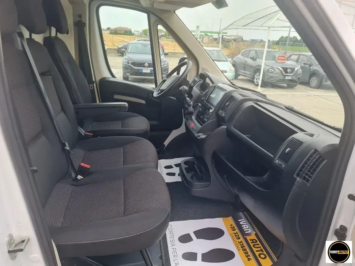 Usata Peugeot Boxer 141 CV (103 kW) 2023 Bianco Furgone