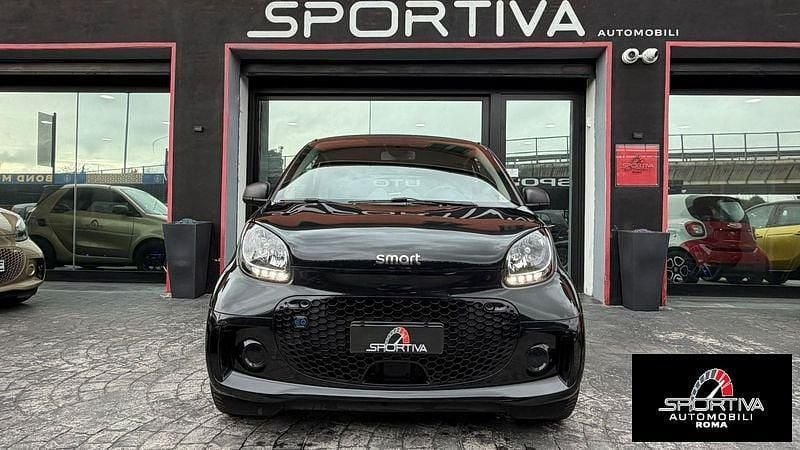Usata Smart ForTwo Coupé Prime 59 kW (81 CV) 2022 Nero Utilitaria