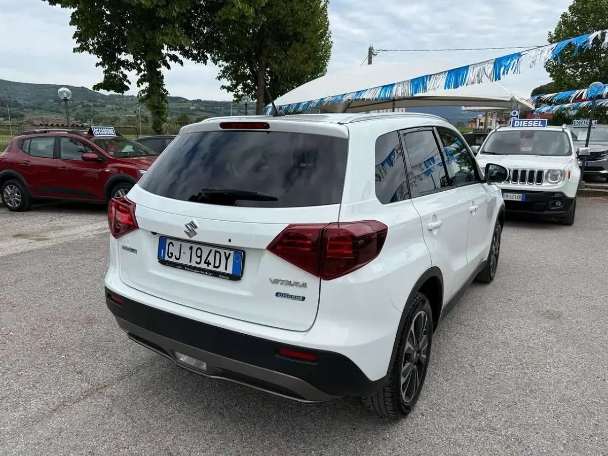 Usado Suzuki Vitara 129 CV (94 kW) 2022 Other SUV