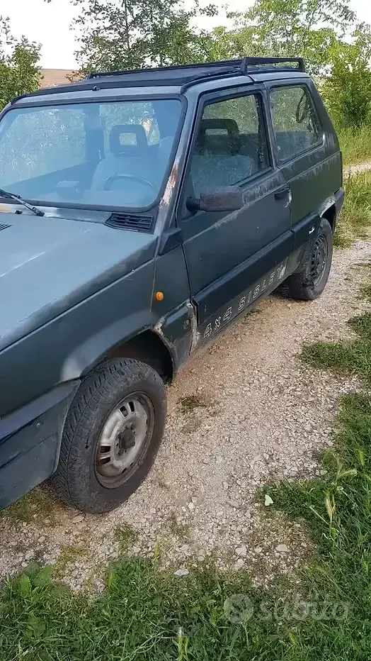 Usata Fiat Panda 4x4 50 CV (36 kW) 1987 Utilitaria