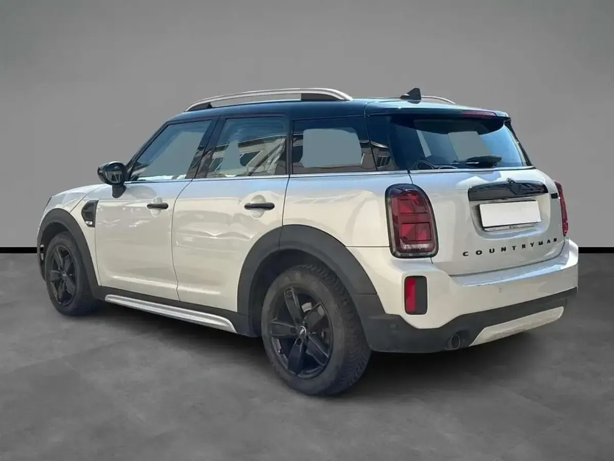 Usata Mini Cooper D Countryman 150 CV (110 kW) 2021 White silver metallizzato SUV