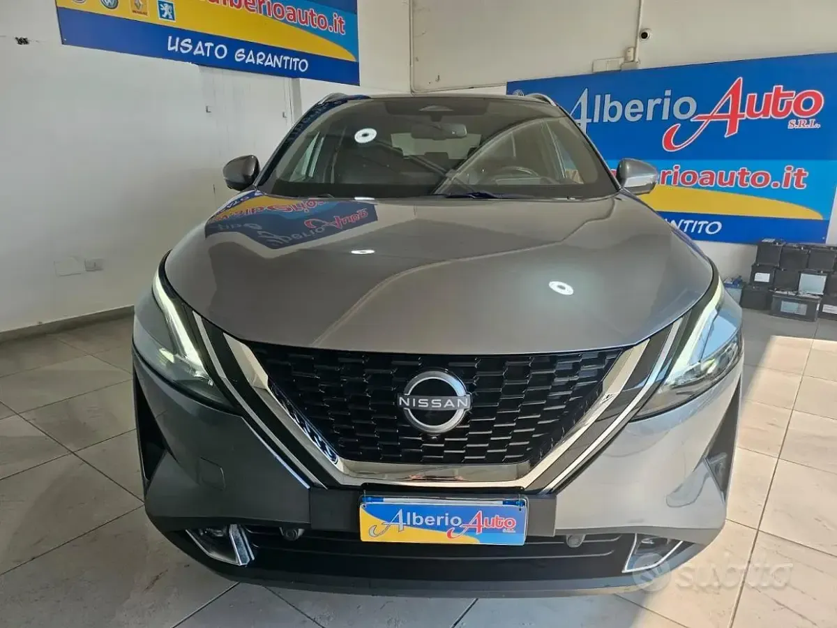 Usata Nissan Qashqai Tekna 158 CV (116 kW) 2023 Grigio SUV