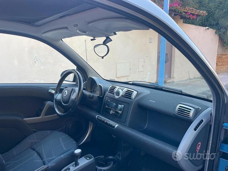 Usata Smart ForTwo Coupé 71 CV (52 kW) 2009 Utilitaria