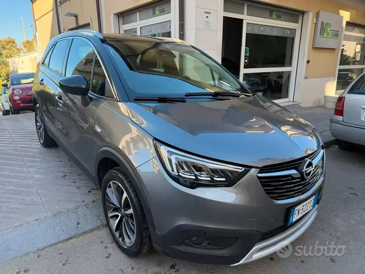 Usata Opel Crossland X 120 CV (88 kW) 2018 Grigio SUV